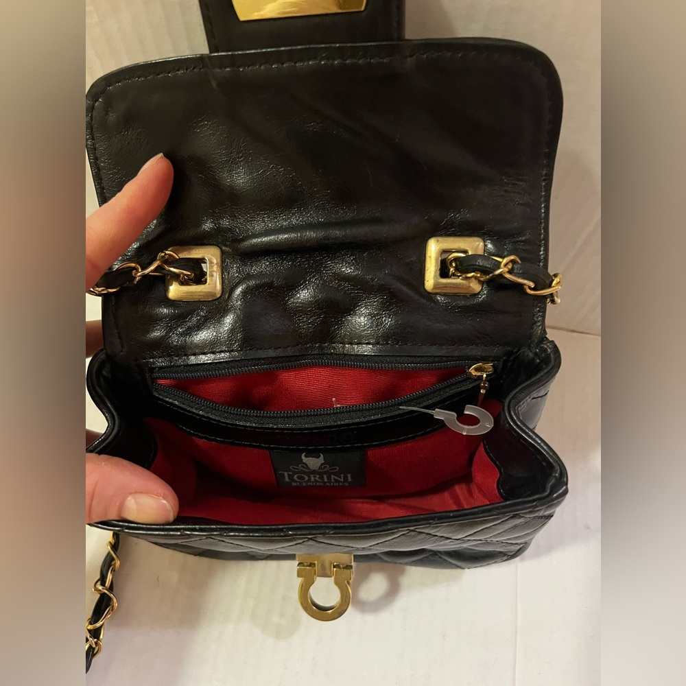 Torini Black Small Tote Purse 100% Cuero Argentino $1125 - Picture 6 of 11